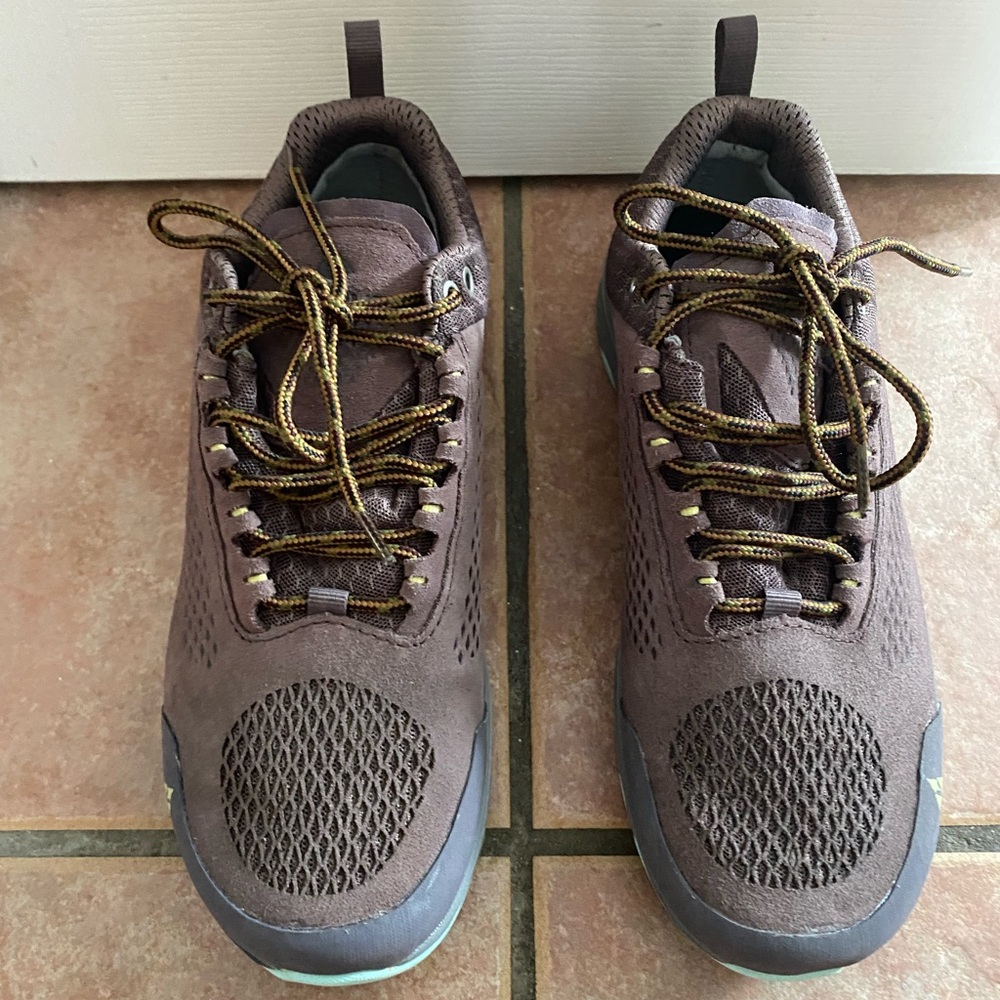 Women’s Brown Athletic Shoes